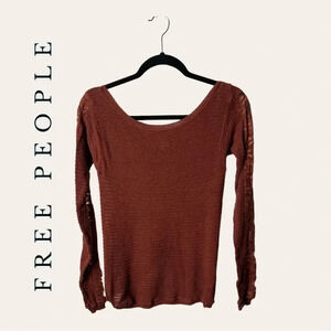 0014. FREE PEOPLE LONG LACE SLEEVES TOP RUST IN COLOR‎ SIZE LARGE RUNS SMALL